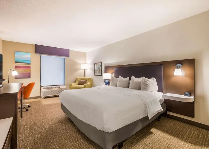 Hampton Hotel 3*