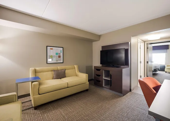 Hampton Hotel 3*